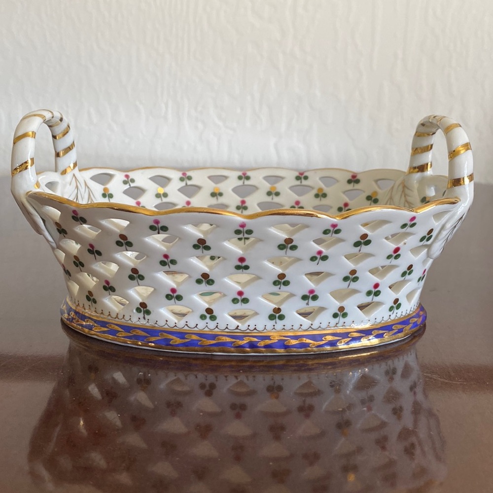Hand Painted Porcelain Decorative Basket - Picture 9 of 13